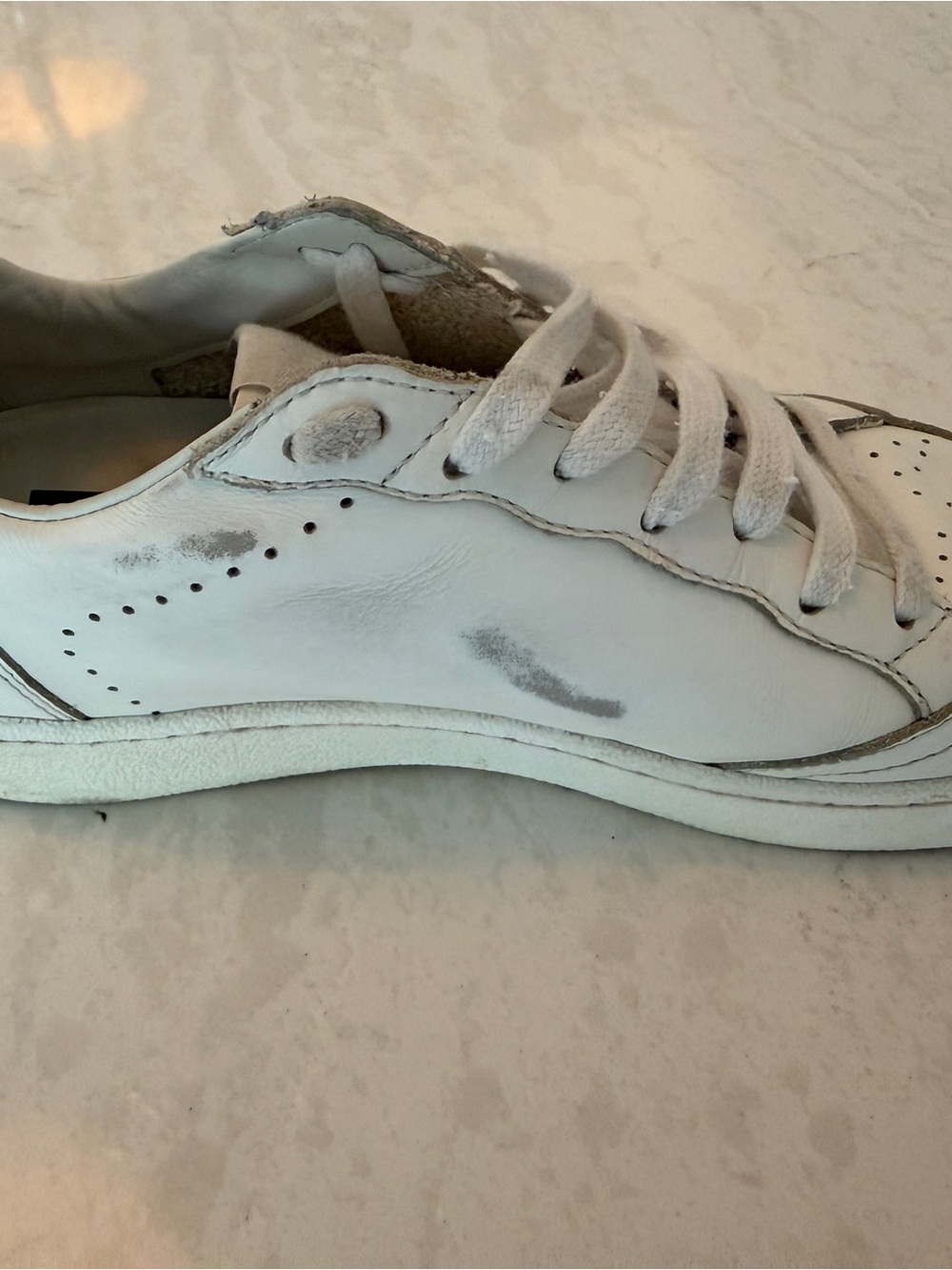 Golden Goose Off-White Leather Sneakers - Picture 4 of 5